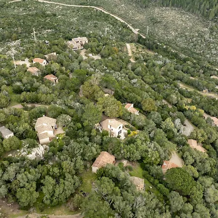 Holiday home Les Hameaux De La Rondinara-6 By Interhome