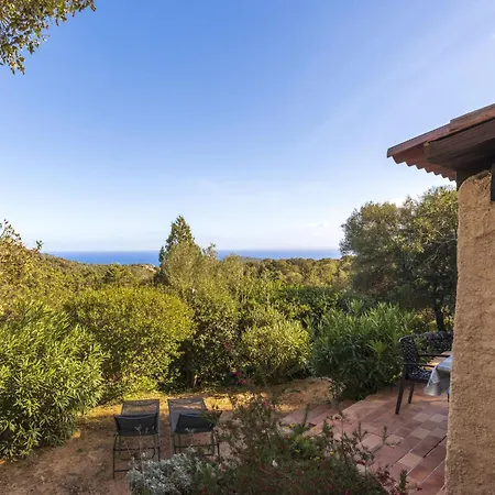 Holiday home Les Hameaux De La Rondinara-6 By Interhome *