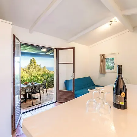Casa Tonnara By Interhome بيت للعطل بونيفَسْيو